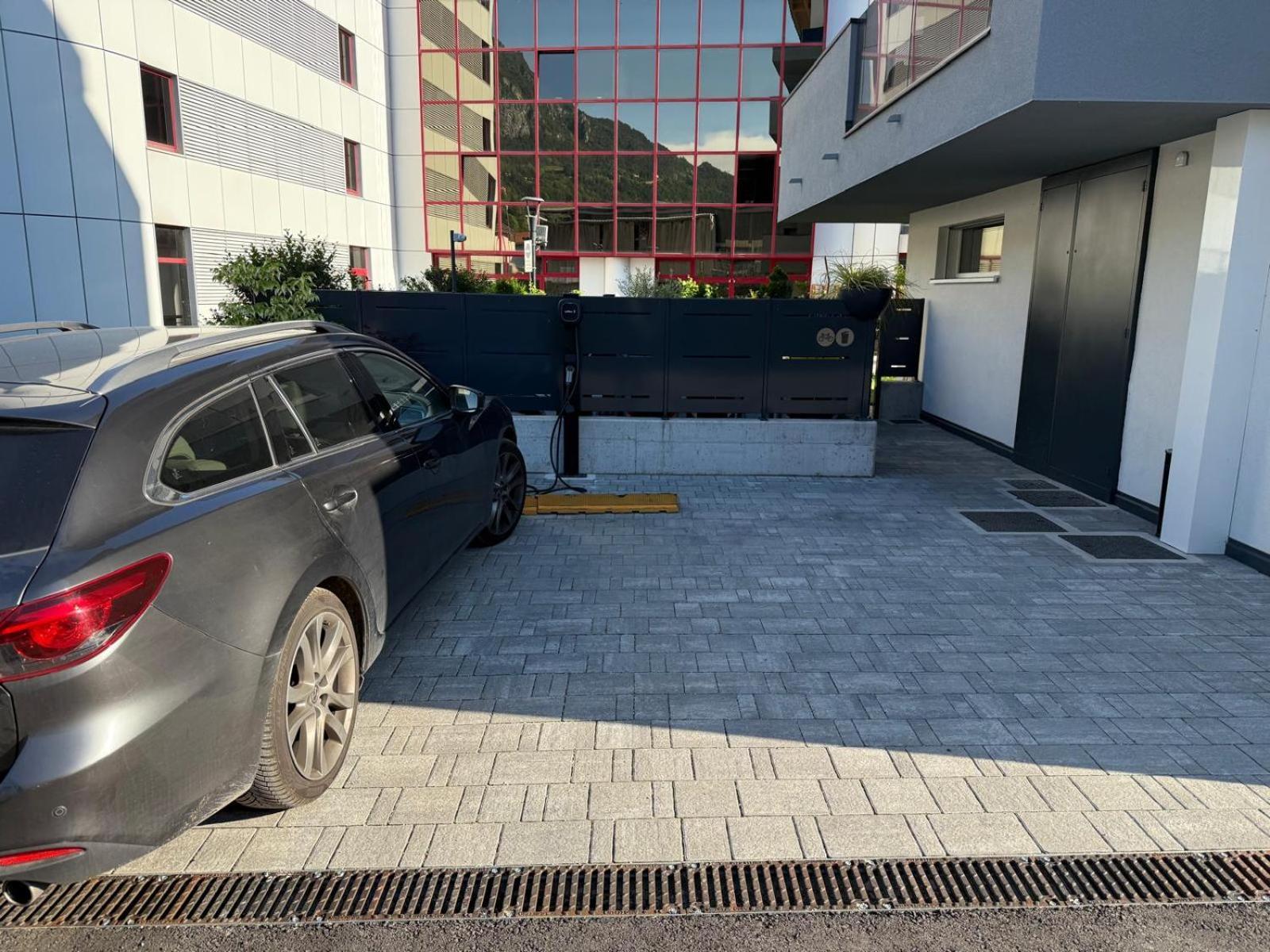 Civetta Blu, Blue Owl Apartments Trente Buitenkant foto